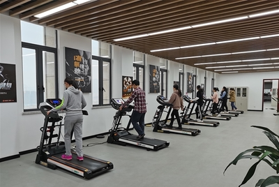 柳東新區(qū) 新時(shí)代文明實(shí)踐中心成為群眾休閑健身新天地